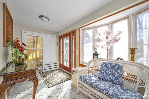 8817 190th St, Hollis, NY, 11423-1924 | Card Image