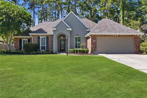 689 Sweet Bay Dr, Mandeville, LA, 70448-6275 | Card Image