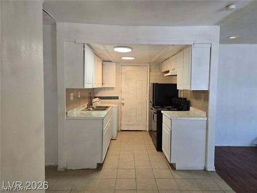 817 Duquesne Ave, North Las Vegas, NV, 89030-3730 | Card Image
