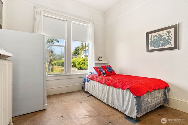 The second bedroom | Image 19