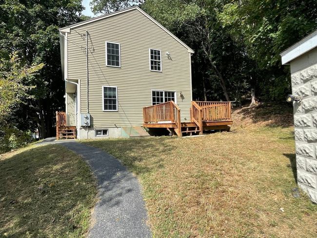1B - 1 Federal St., Condo with 2 bedrooms, 2 bathrooms and 2 parking in Blackstone MA | Image 15