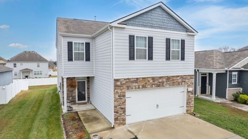 7027 Berkswell Dr, Lebanon, TN, 37087-1666 | Card Image