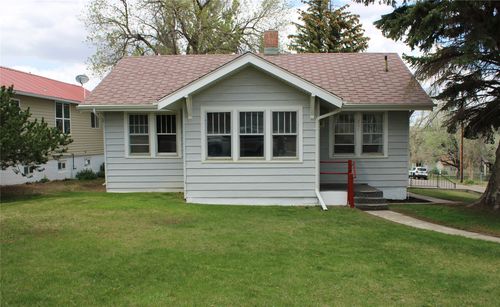 801 Main St, Shelby, MT, 59474-1838 | Card Image