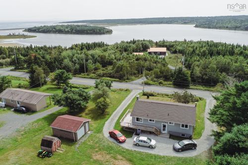 1070 Cow Bay Rd, Cow Bay, NS, B3G1L5 | Card Image