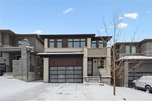 49 Ryder Ave, Guelph, ON, N1G0H1 | Card Image