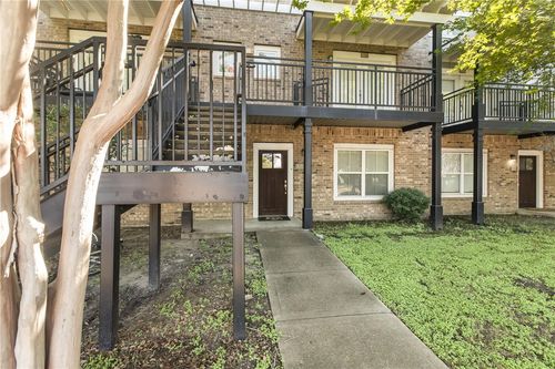 1313-1725 Harvey Mitchell Pkwy S, College Station, TX, 77840-6409 | Card Image