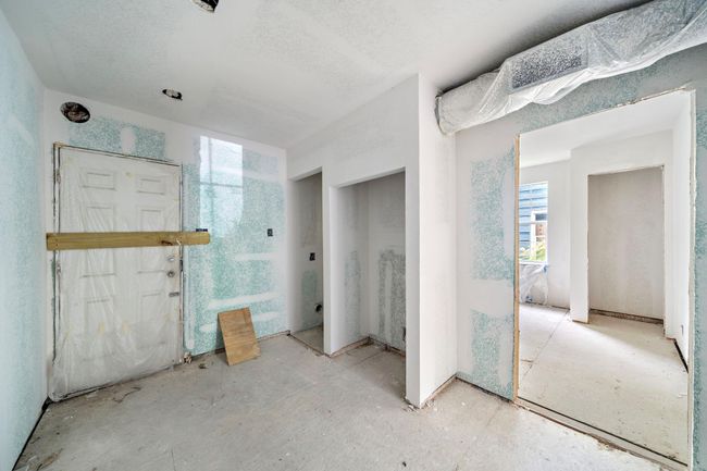 1-8 - 2401 Sampson St, Home with 0 bedrooms, 0 bathrooms and null parking in Houston TX | Image 6