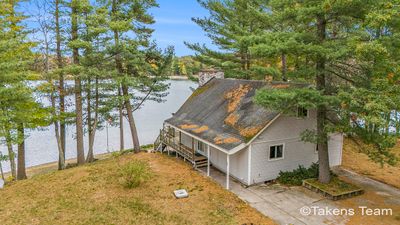 5852 S Lazy Deer Lane, House other with 3 bedrooms, 2 bathrooms and null parking in Baldwin MI | Image 2