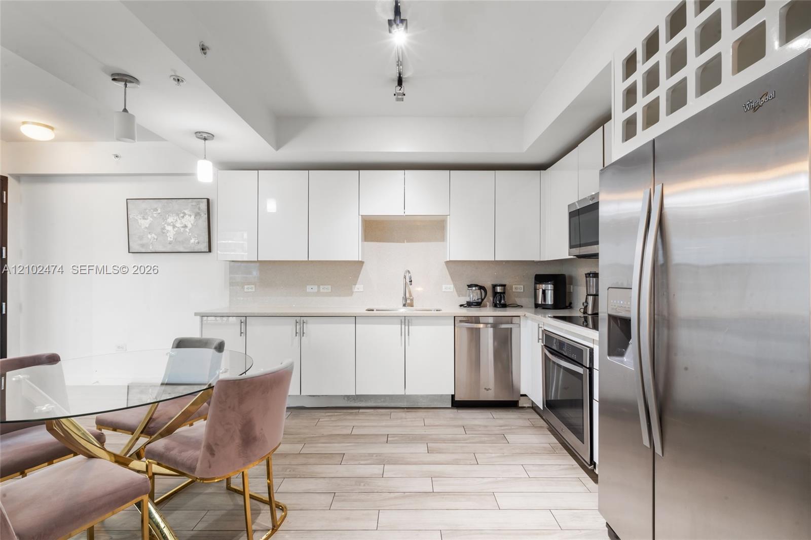 Residential Lease in Miami 3