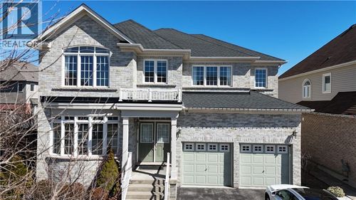 512 Terrington Cres, Kitchener, ON, N2P0B9 | Card Image