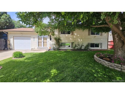 527 Elm St, Fort Morgan, CO, 80701-3442 | Card Image