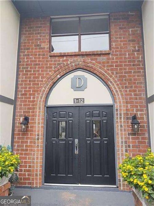 d10-6851 Roswell Rd, Sandy Springs, GA, 30328-2457 | Card Image