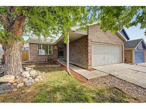 6655 Monaco Dr, Brighton, CO, 80602-9609 | Card Image