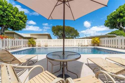 apt-205-3721 Kanaina Ave, Honolulu, HI, 96815-4401 | Card Image