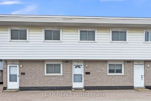 83 Hadley Cir, Nepean, ON, K2H7Z8 | Card Image