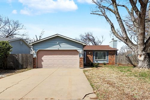 5509 S Topeka Cir, Wichita, KS, 67216 | Card Image