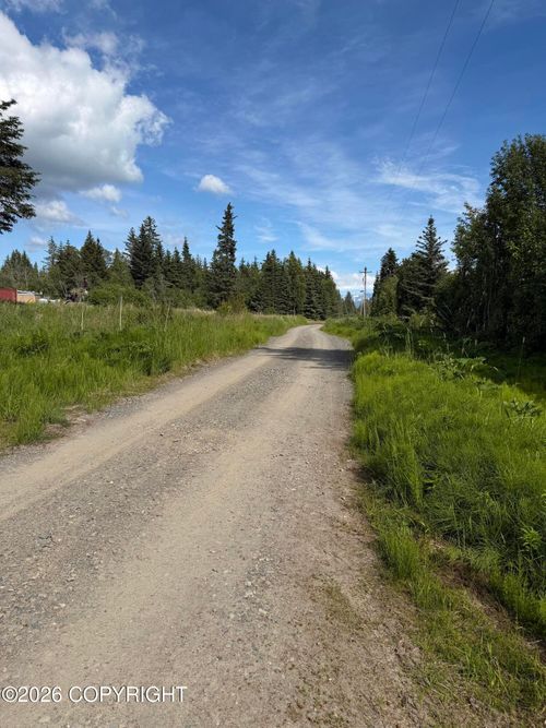 TR 1-2 Moon Ln, Homer, AK, 99603 | Card Image