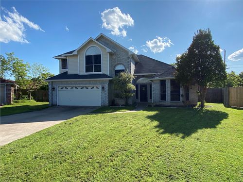 803 Switzer Ln, Cedar Hill, TX, 75104-7253 | Card Image