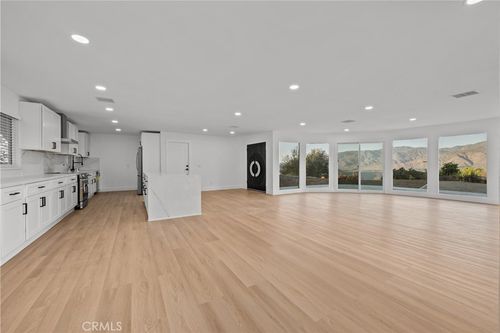 32336 Cole Grade Rd, Valley Center, CA, 92082-4518 | Card Image