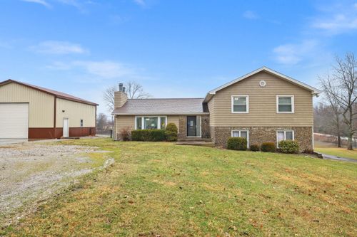 1031 Woodlake Dr, Lawrenceburg, KY, 40342-9221 | Card Image