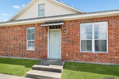 86-4000 Lake Beau Pre Blvd, Baton Rouge, LA, 70820-4267 | Card Image