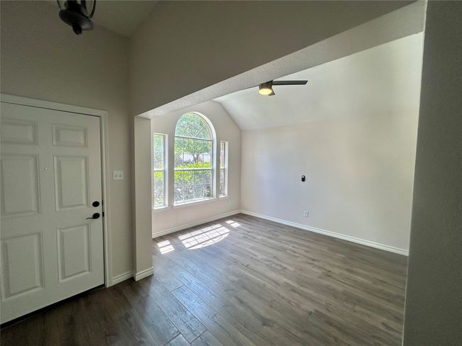 1712 Creekside Ave, House other with 4 bedrooms, 2 bathrooms and null parking in Sherman TX | Image 8