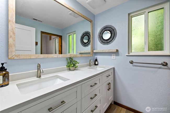 1015 Sequalish St, House other with 5 bedrooms, 3 bathrooms and 2 parking in Steilacoom WA | Image 12