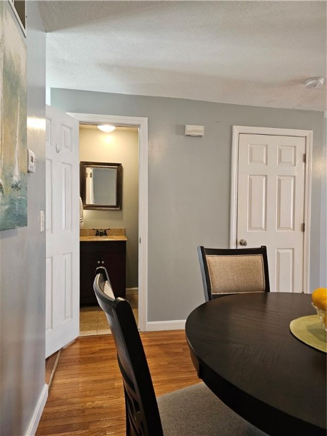 UNIT-606 - 351 New London Ave, Condo with 2 bedrooms, 2 bathrooms and 2 parking in Warwick RI | Image 6
