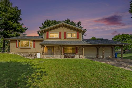 125 Shadowood Ln, Battle Creek, MI, 49014-7816 | Card Image