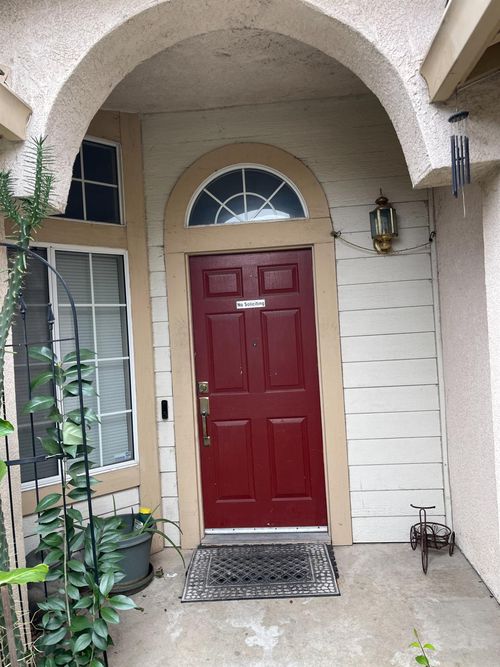 774 Sugar Pine Dr, Lathrop, CA, 95330-9070 | Card Image