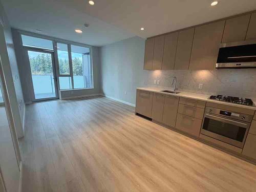 809-5938 Olive Avenue, Burnaby, BC, V5H0M6 | Card Image