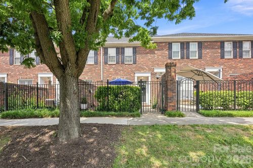 5962 Village Dr Nw, Concord, NC, 28027-5328 | Card Image