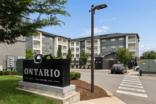 206-1540 Lebanon Pike, Nashville, TN, 37210-3250 | Card Image