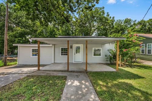 809 Mirike Dr, White Settlement, TX, 76108-3031 | Card Image