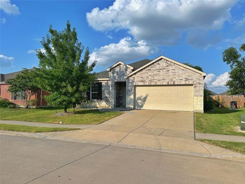 1637 Megan Creek Dr, Little Elm, TX, 75068-4988 | Card Image