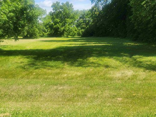 1689 Edgewood Dr, DAVIS, IL, 61019-9630 | Card Image