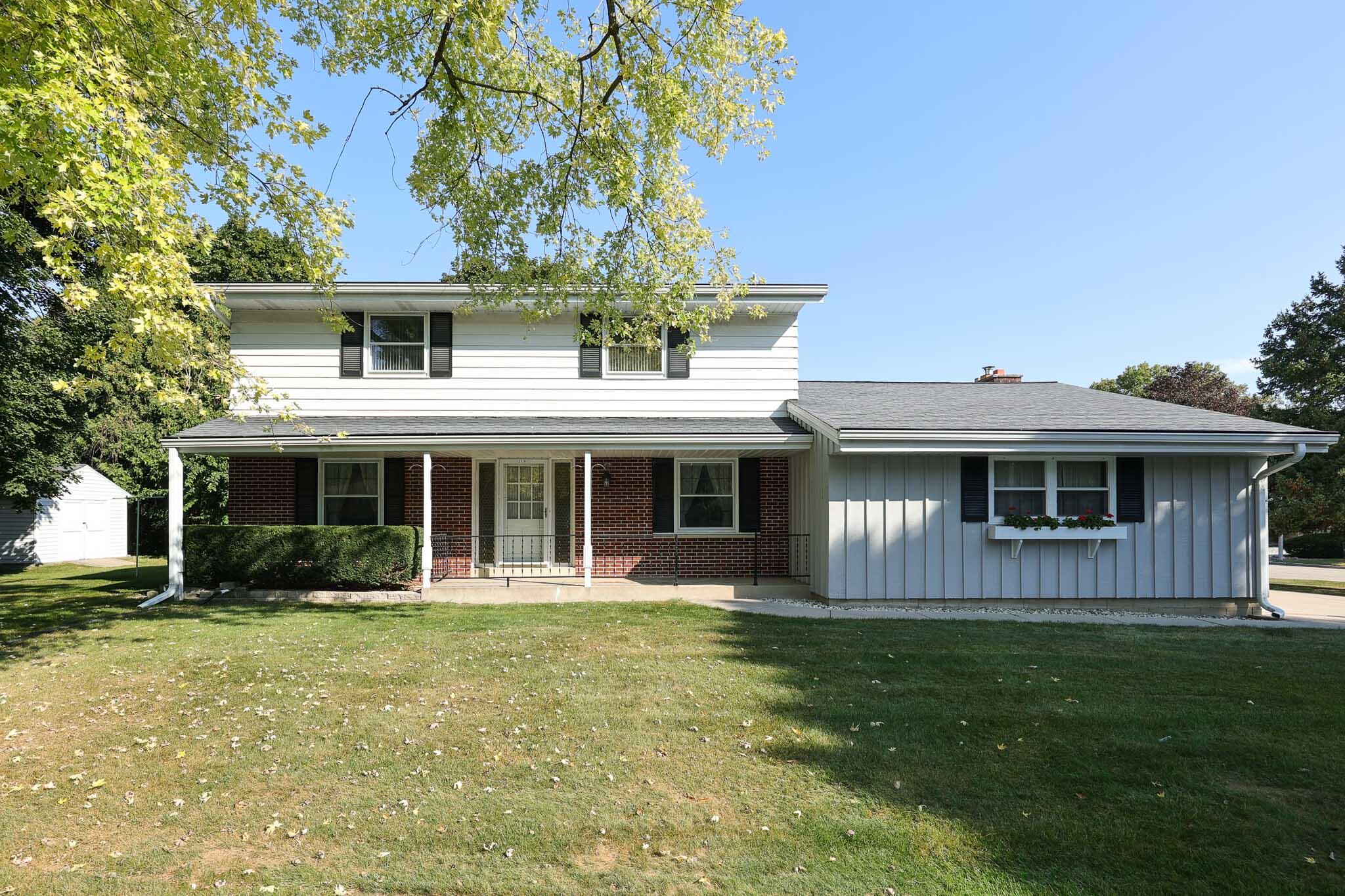 Cleveland Ave, Milwaukee, WI 53227