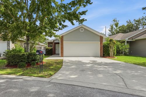 102 Matt Blvd, Niceville, FL, 32578-2897 | Card Image