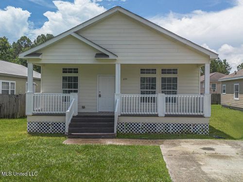 6191 W Desoto St, Bay Saint Louis, MS, 39520-8496 | Card Image