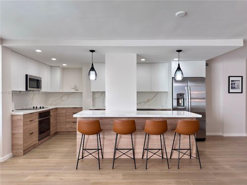 apt-102-10230 Collins Ave, Bal Harbour, FL, 33154-1425 | Card Image