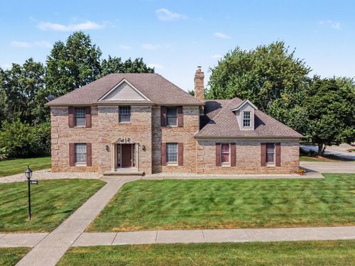 3305 Greyfox Drive N, Valparaiso, IN, 46383 | Card Image