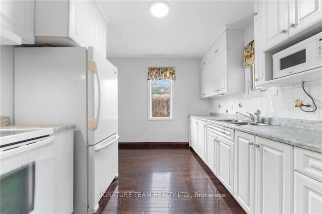 8 Main St, House other with 2 bedrooms, 1 bathrooms and 2 parking in Cobden ON | Image 16