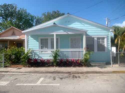 1002 Thomas St, Key West, FL, 33040-7515 | Card Image