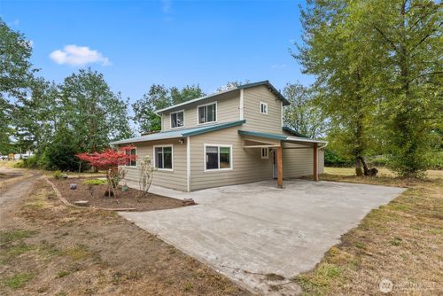 204 Murray St, Oakville, WA, 98568-9644 | Card Image