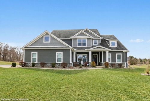 109 Whitetail Ridge Way, Hebron, OH, 43025-8003 | Card Image