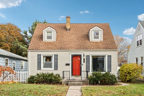 3218 N 89th St, Milwaukee, WI, 53222-3608 | Card Image