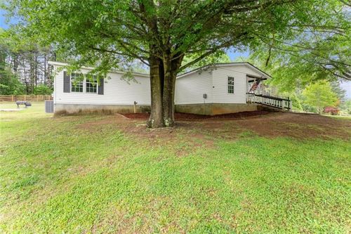 1533 Scenic Dr, Toccoa, GA, 30577-3204 | Card Image