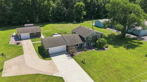 12328 Johnson Road, Churubusco, IN, 46723-9483 | Card Image