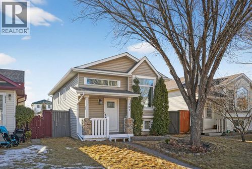 107 Mount Allan Cir Se, Calgary, AB, T2Z2S4 | Card Image