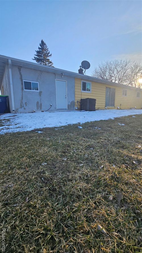 2315 Kansas Avenue, Bridgeport Charter Township, MI, 48601 | Card Image